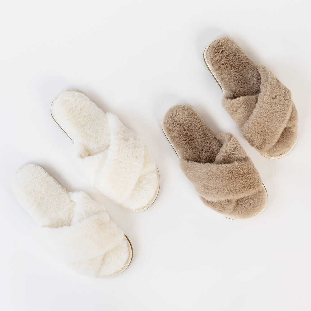 Samara: The Jilly Box Fuzzy Slippers